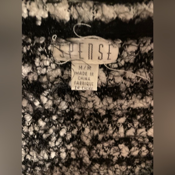 Vest ✨ - Picture 4 of 5